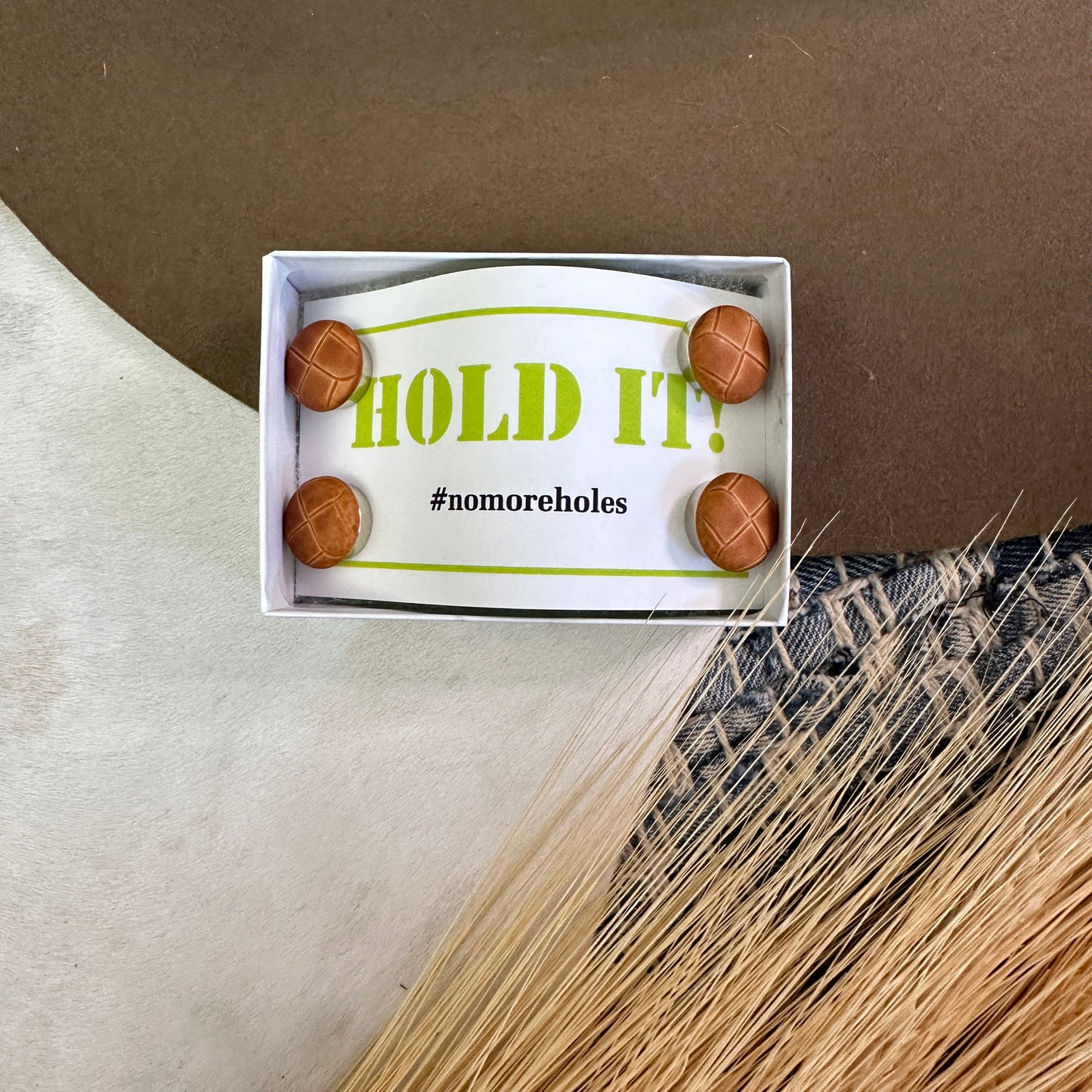 Hold It!s Magnetic Numbers