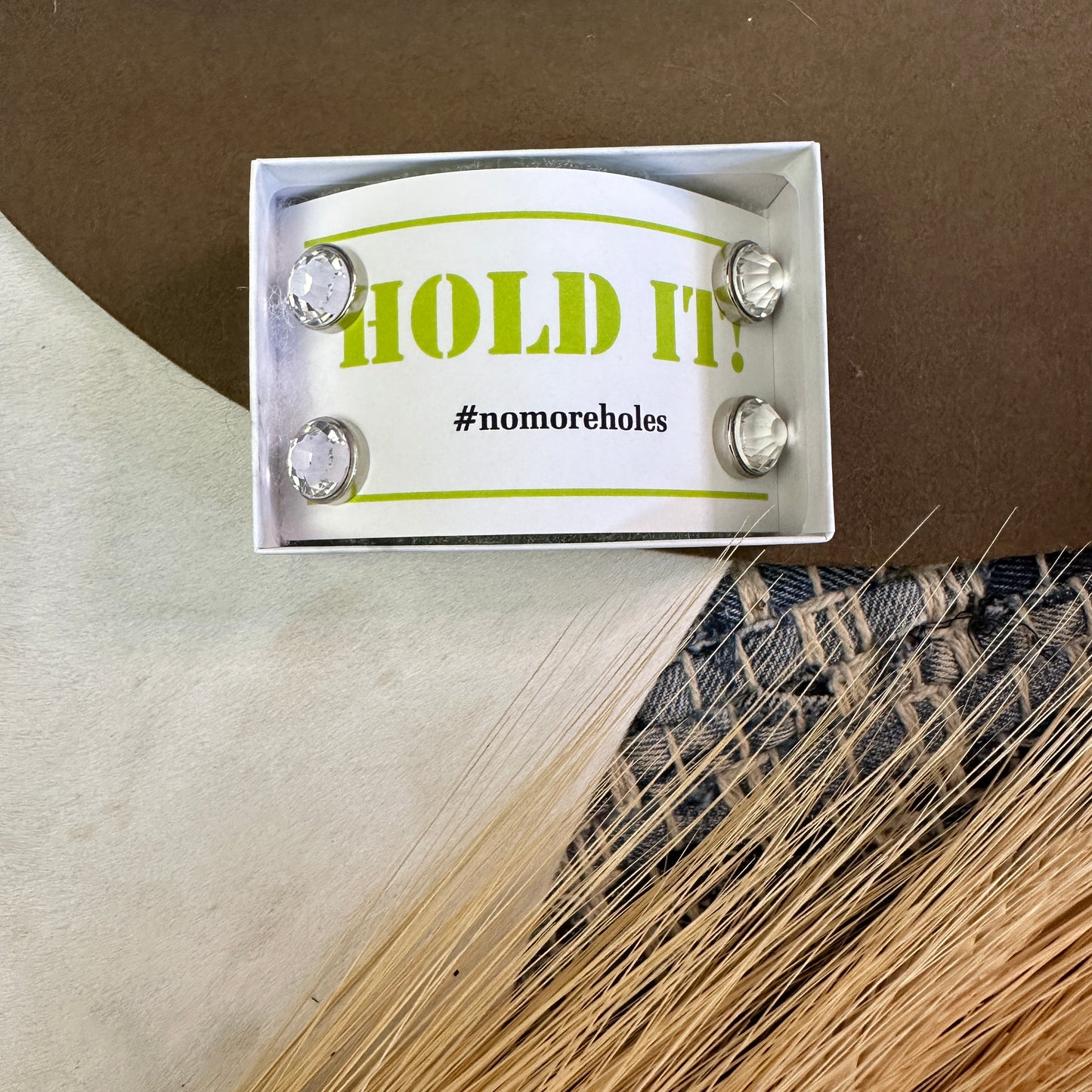 Hold It!s Magnetic Numbers